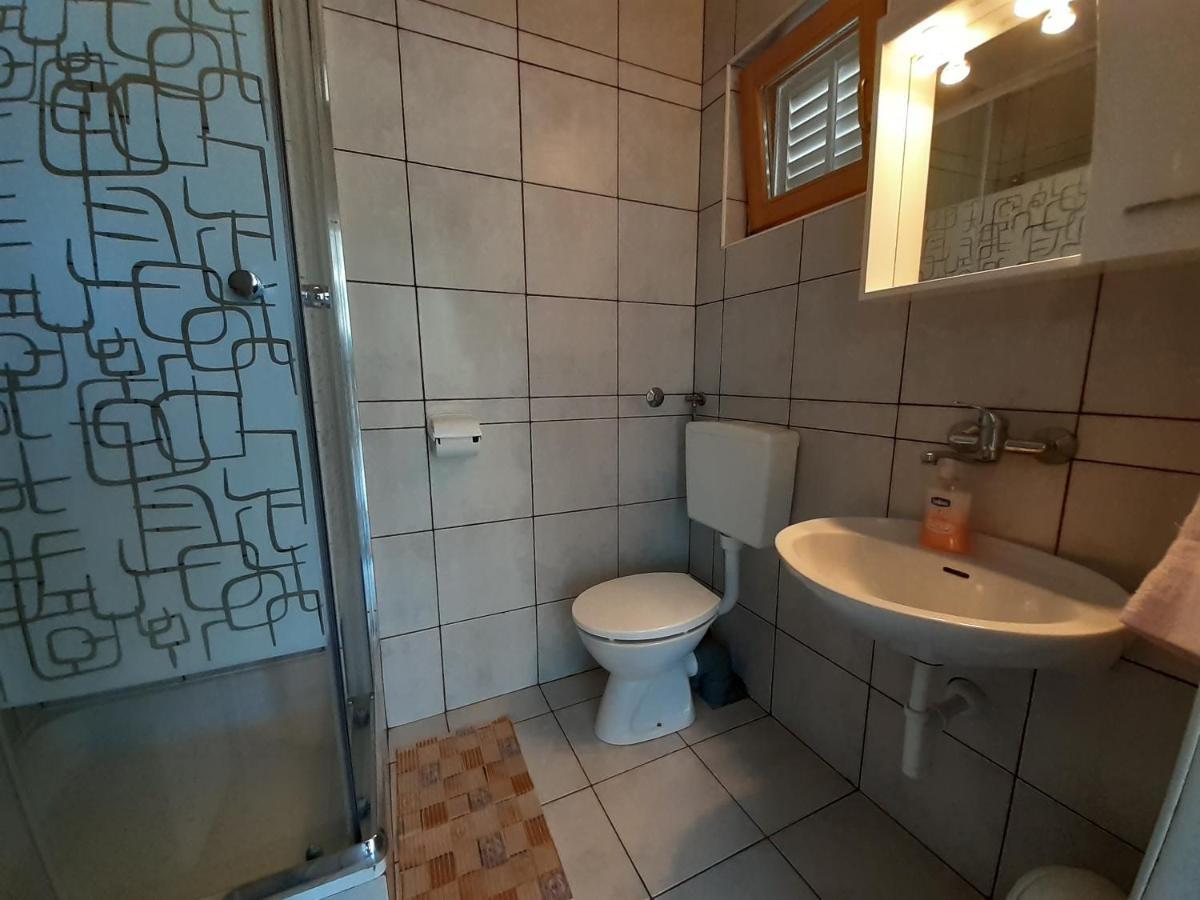 Apartmani Bilandzic-Krk Malinska Exterior foto
